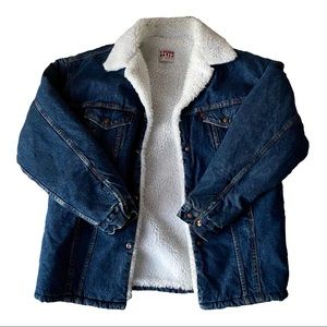 Vintage Levi’s sherpa jean jacket
